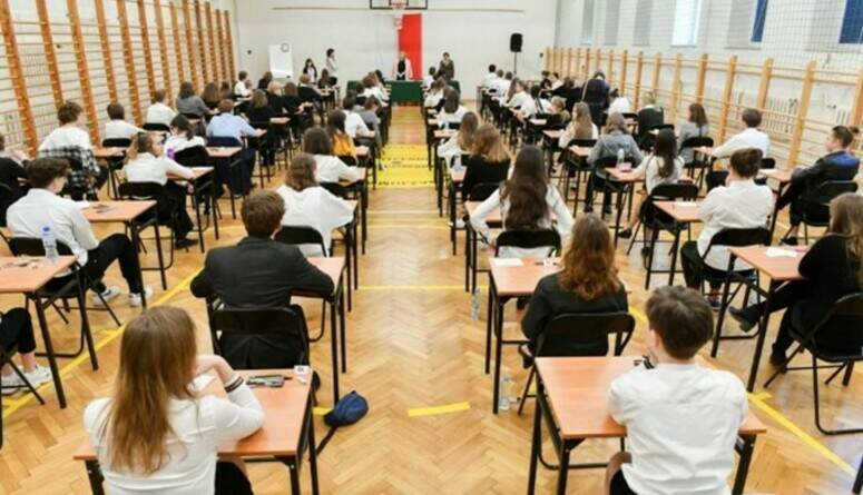 Sesja Egzaminacyjna GCSE